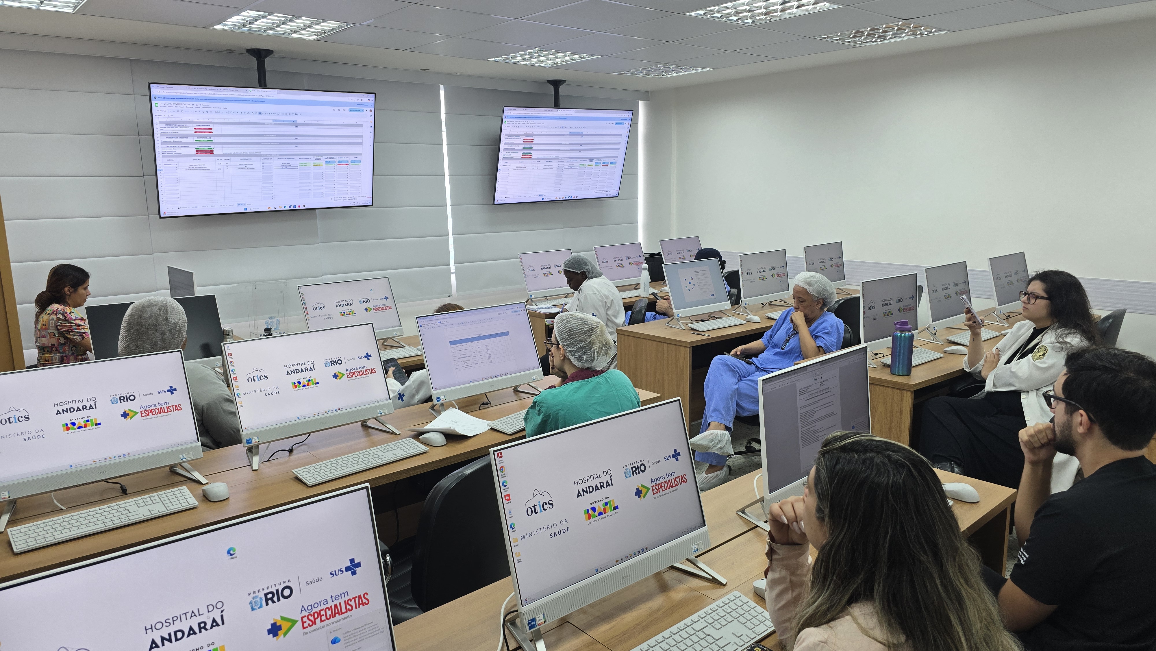 Bate Mapa no Laboratório de Informática da OTICS-Rio Andaraí