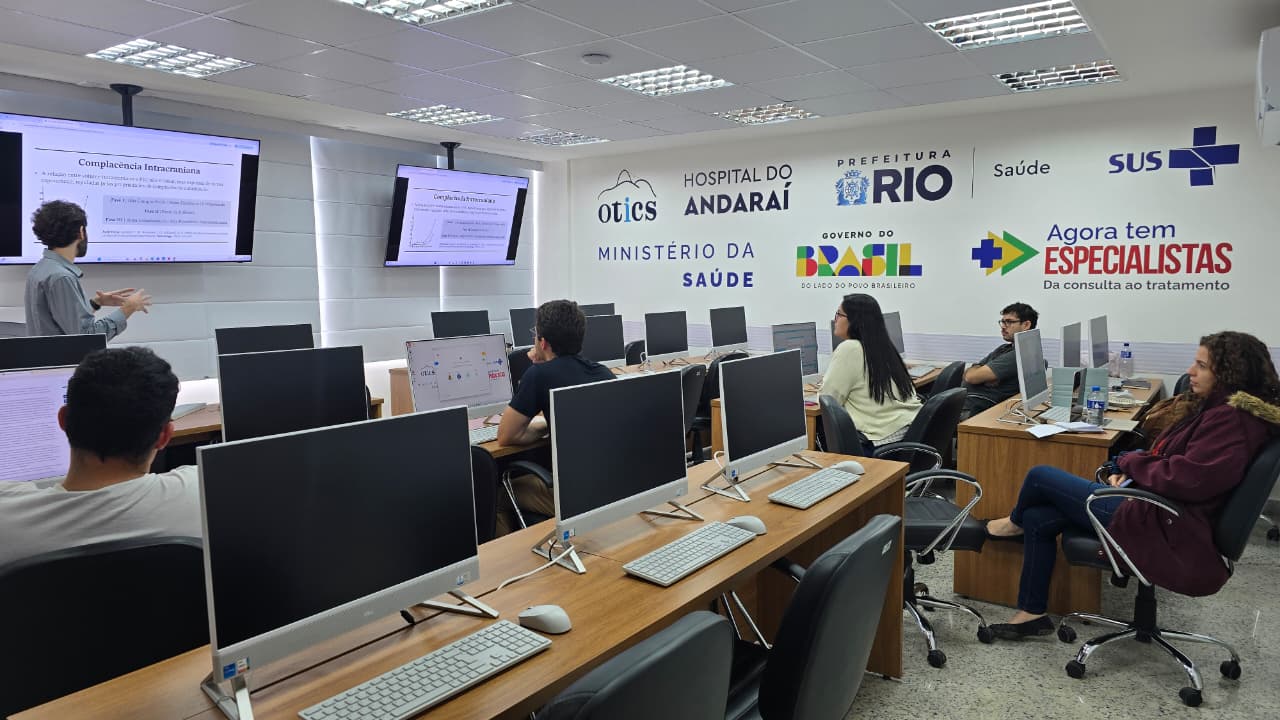 Aula Temática –  Clínica Serviço Neurocirurgia no Laboratório de Informática da OTICS Andaraí