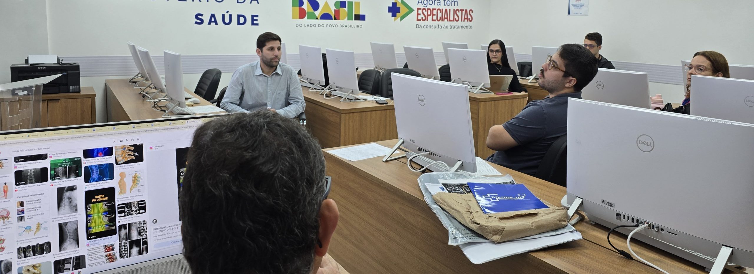 Reunião Clínica Serviço Neurocirurgia no Laboratório de Informática da OTICS Andaraí